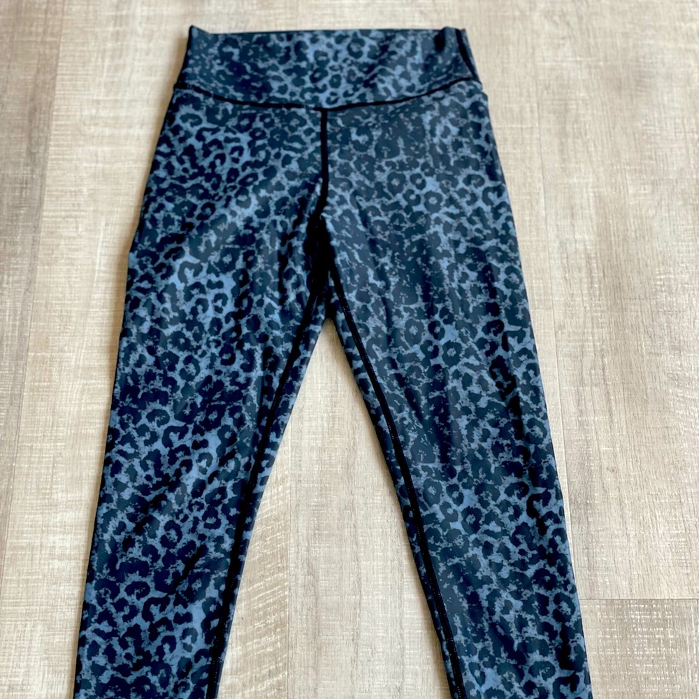 Zyia leopard legging with sinch back